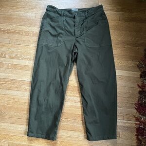 Universal thread barrel pants